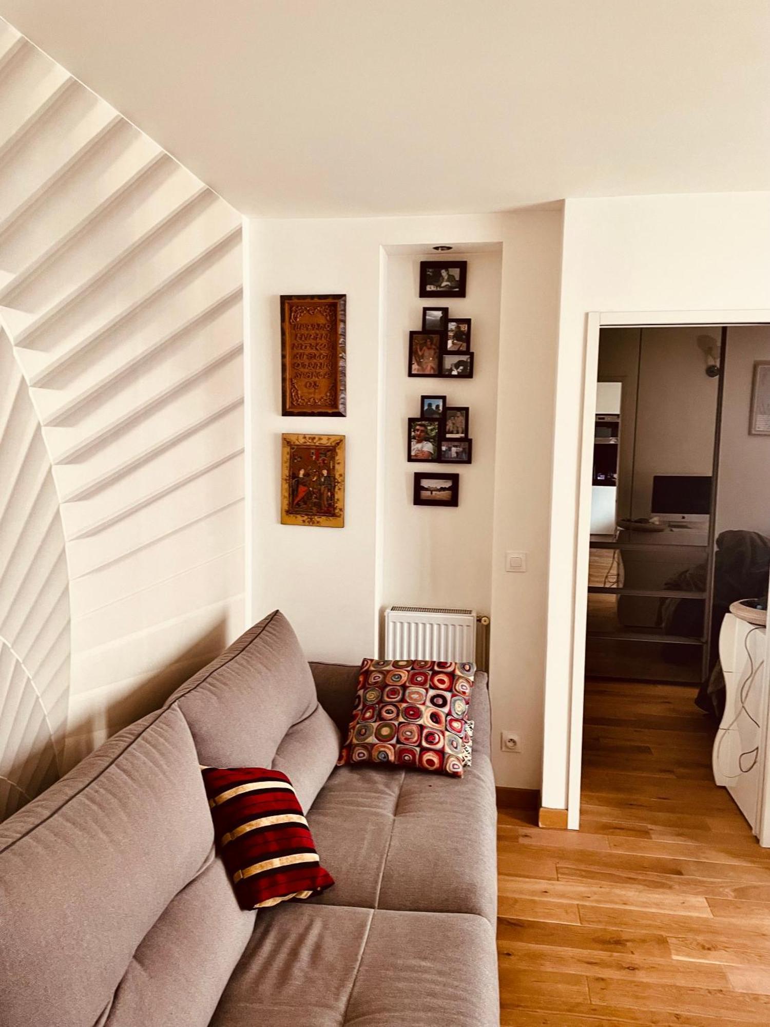 Appartement Jolie 2 Pieces Avec Balcon 15 Eme Parijs